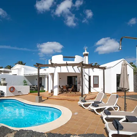 Villa Alysia -